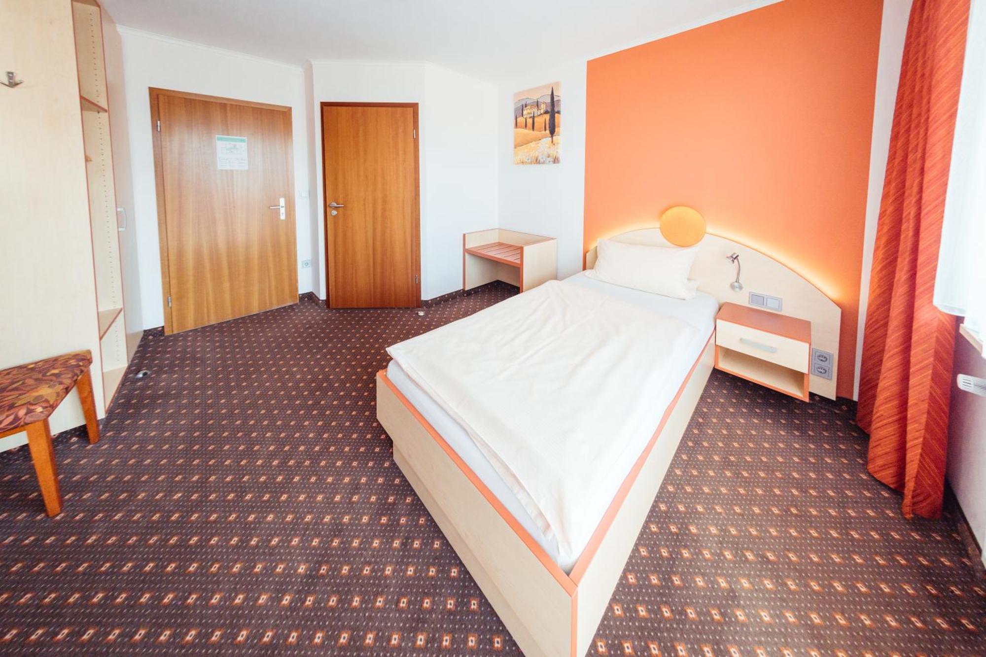 Neusorg Hotel Sonnental מראה חיצוני תמונה